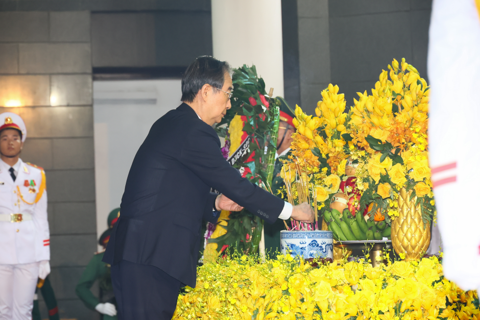 응우옌 푸 쫑 前 베트남 공산당 서기장 장례식 조문