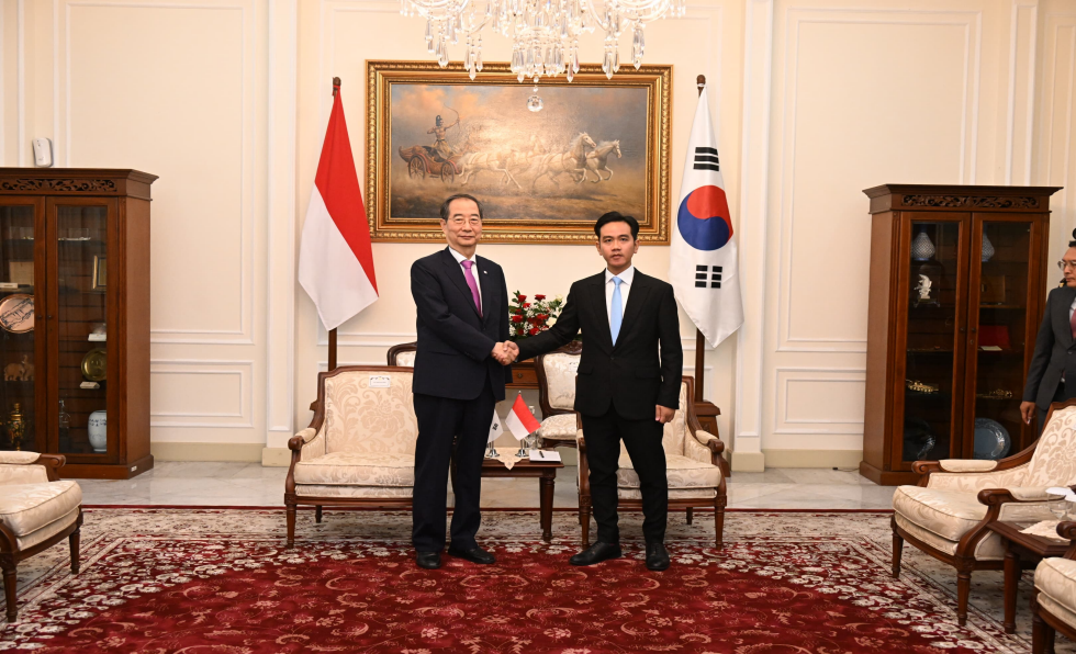 PM meets Indonesian Vice President