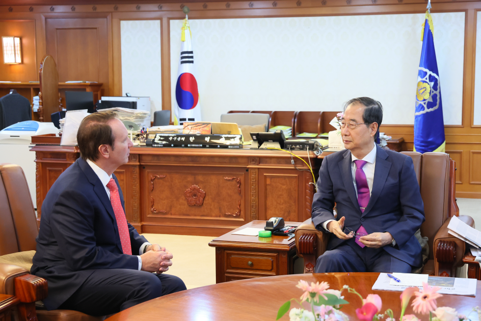 PM meets Jeff Landry, Governor of Louisiana