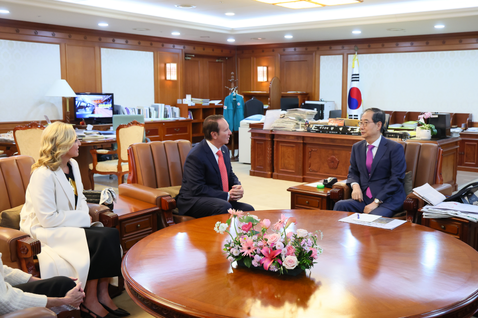 PM meets Jeff Landry, Governor of Louisiana