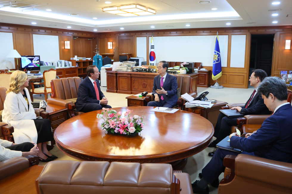 PM meets Jeff Landry, Governor of Louisiana