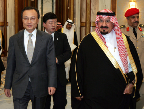 술탄 사우디아라비아 왕세제와 회담