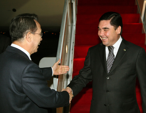 한승수총리 투르크메니스탄 대통령 방한 환영행사