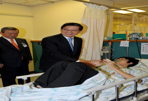 김 총리, 응급의료센터 방문