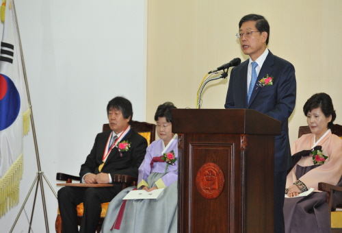 김 총리, 학술원상 기념식 참석
