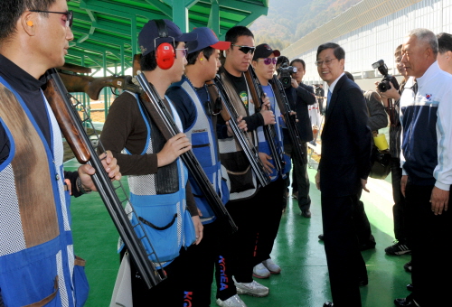 김 총리, 대한체육의 영광 진천시대 개막식 참석