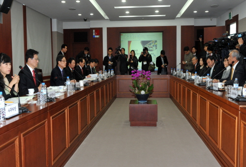 김 총리, 앱 개발자 경진대회 참석
