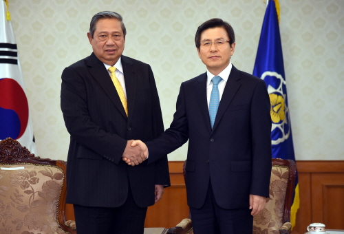 S. Korean PM meets ex-Indonesian leader