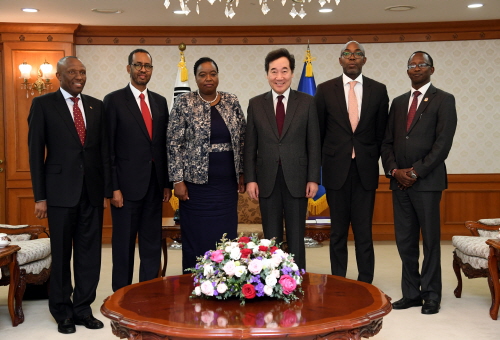 PM meets Kenya's foreign minister 