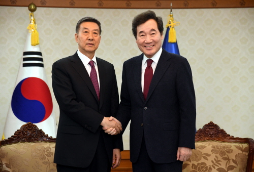 PM meets with Chinese state councilor