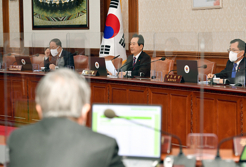 The 62nd Cabinet meeting 