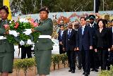 김 총리, 모잠비크 국립현충원 방문