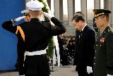 김 총리, 연평도포격도발 전사자 2주기 추모식 참석