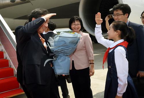 PM visits China 