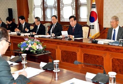 Committee to establish national park at ex-Yongsan Garrison
